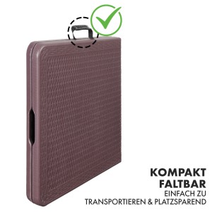 Zusammengeklappter, brauner KARAT Klapptisch Gartentisch Saga mit Tragegriff.