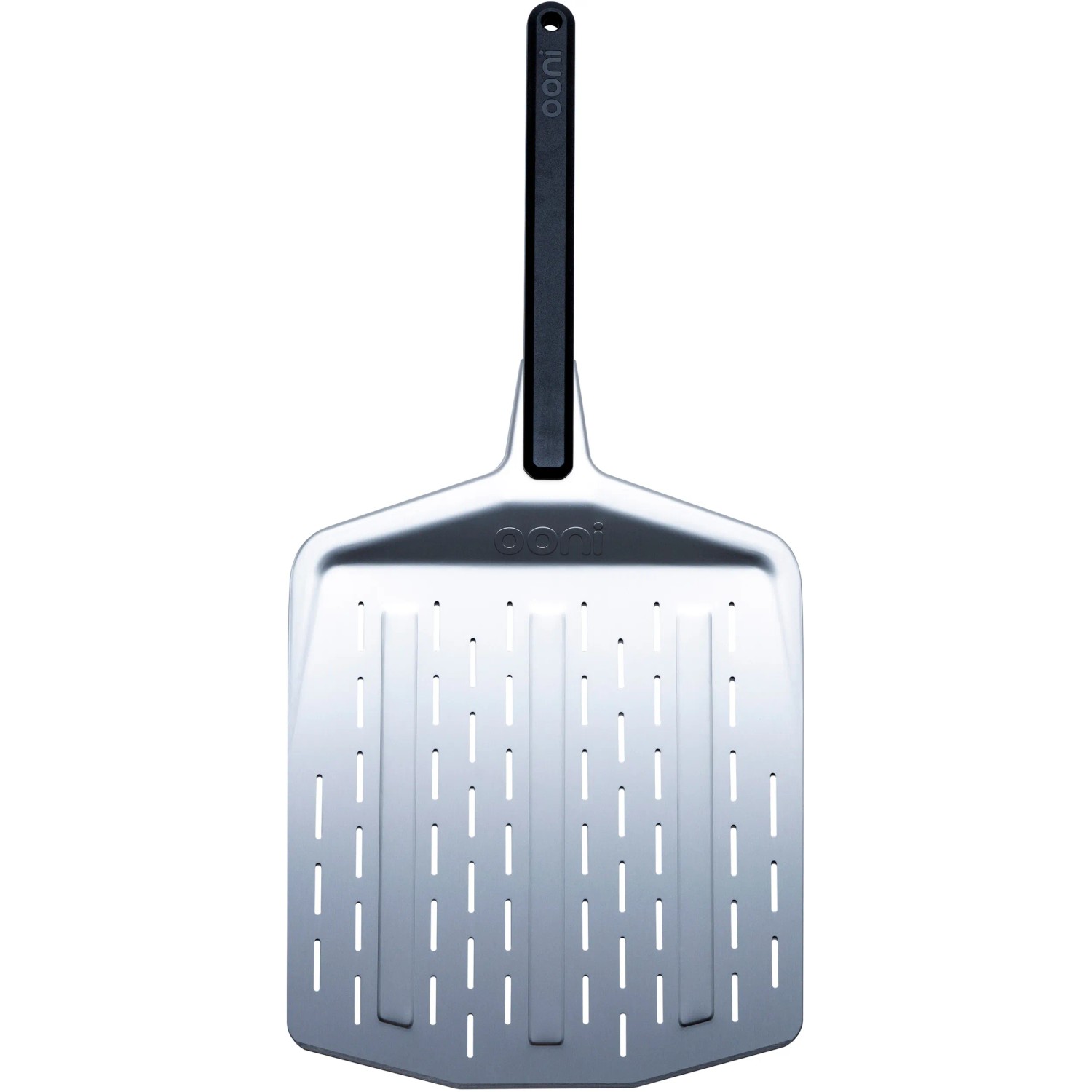 Ooni Pizzaschieber 12 Zoll (30 cm) aus Aluminium mit perforierter Oberfläche und schwarzem Griff.