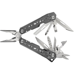 Gerber Multi-Tool Truss mit 17 Werkzeugen, geöffnet. Multifunktionswerkzeug mit Zange, Messer, Schraubendreher und mehr.