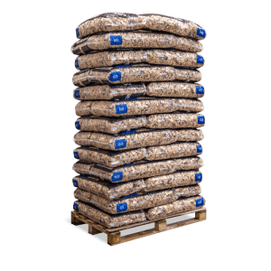 Palette mit Galamio Holzhackschnitzel Natur 60l Säcken. Heller Mulch für Garten, Beete und Wege.
