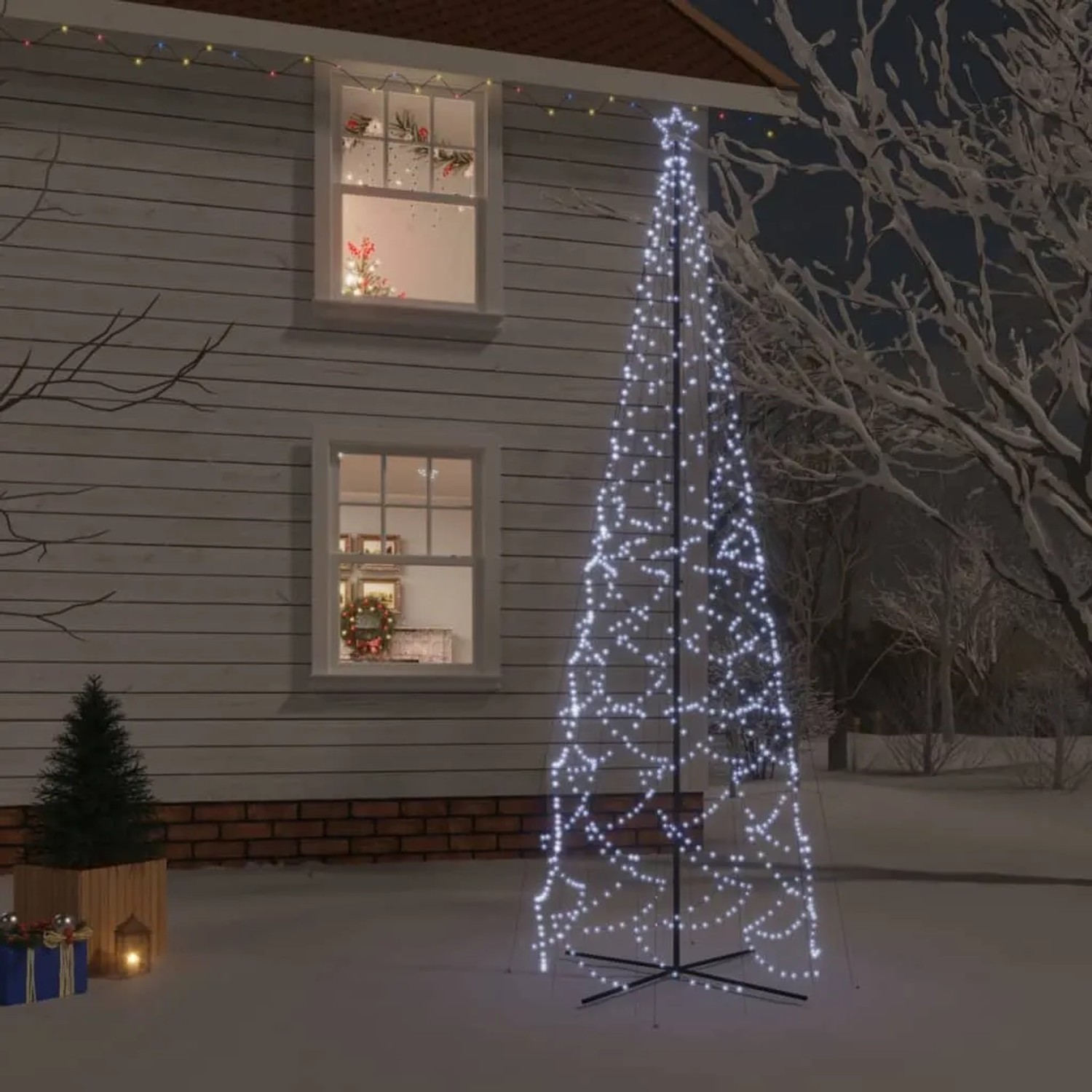 Beleuchteter LED-Weihnachtsbaum in Kegelform, 5m hoch, mit kaltweißen Lichtern für den Außenbereich.