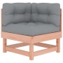 vidaXL Gartenmöbel: Eckteil Lounge-Set aus Douglasie mit grauen Kissen.
