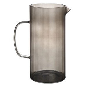 Glaskaraffe Karina 1,7 l rauchgrau, geriffelt, mit Henkel und Ausgießer. Eleganter Küchenhelfer für Getränke.