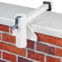 Weißer Videx Garden Sonnenschirmhalter Typ M für Mauerbrüstung bis 25mm Durchmesser.