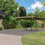 Karibu Einzelcarport Eco aus Holz mit PVC Dachplatten im Garten.
