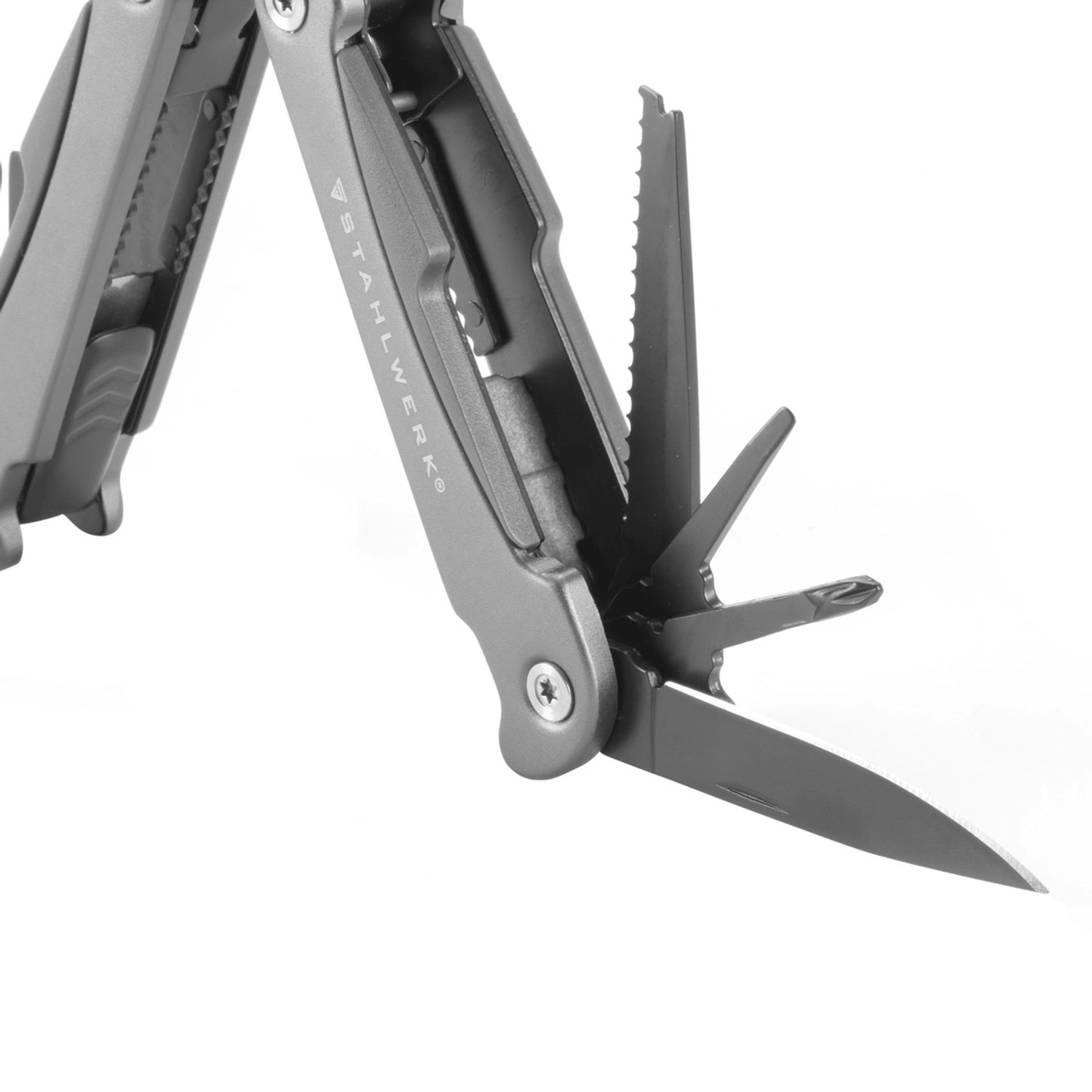 STAHLWERK Multitool mit 13 Werkzeugen, inklusive Messer und Feile, aus Edelstahl.