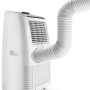 Mobiles DeLonghi Klimagerät PAC EX100 Silent in Weiß mit Abluftschlauch.