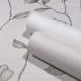 Weiße Marburg Vliestapete mit leichtem Strukturmuster und floralem Design. Dekorative Tapete für stilvolle Wände.