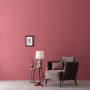 Wohnzimmer mit Wandfarbe Schöner Wohnen Designfarben Englisches Rosenrot, matter Farbton.