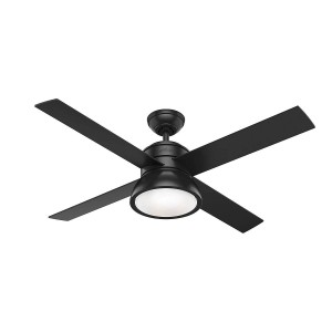 Schwarzer HUNTER FANS Deckenventilator Loki 132 cm mit Beleuchtung und Fernbedienung.
