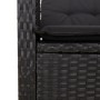Detailaufnahme: Schwarze, verstellbare Gartenbank aus Polyrattan mit Kissen.