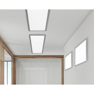 Moderne Trio LED-Deckenleuchte Phoenix, Nickel matt, 120x30 cm, in hellem Raum.