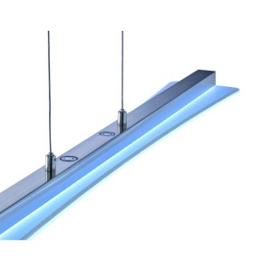 Moderne LED-Pendelleuchte SMASH aus mattem Nickel mit transparentem Glas, das blau leuchtet. Höhenverstellbare Hängelampe.