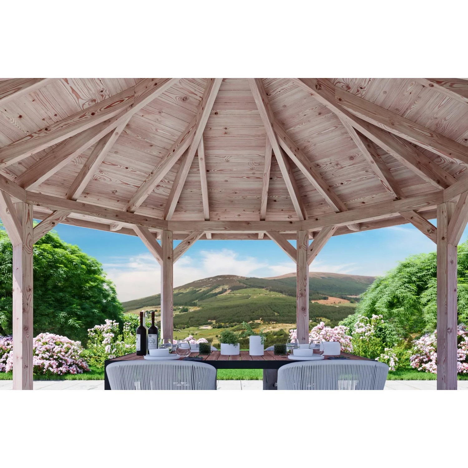 Skan Holz Pavillon Lyon Größe 2: 8-Eck-Pavillon aus Douglasie mit Vollholzdach und geschwungenen Balkenköpfen.