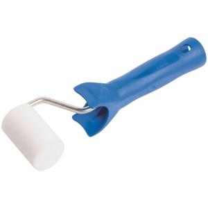 LUX Schaumroller, 5 cm breit, mit blauem Kunststoffgriff für feine Lackierarbeiten.