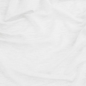 Detailaufnahme des weißen, transparenten Bricoflor Vorhangs Oskar mit verdeckten Schlaufen.