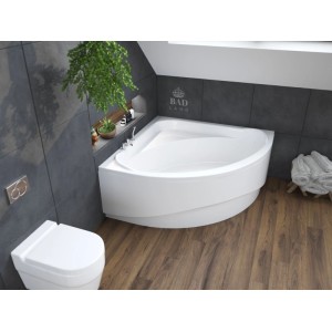 Weiße KOLMAN Eckbadewanne 140x140 cm aus Acryl mit Ablauf und Füßen in modernem Bad.