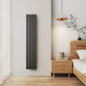 Vertikaler Emke Badheizkörper, 160x30cm, anthrazit, flaches Paneel Design im Schlafzimmer.