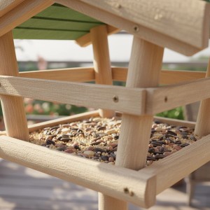 Relaxdays Vogelfutterhaus Tannenholz Grün mit Ständer 100 cm x 37 cm x 28 cm