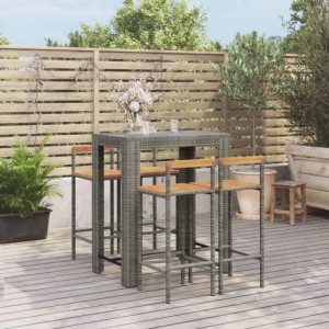 Graues 5-tlg. Gartenbar-Set aus Rattan und Akazienholz mit Tisch und vier Barhockern.