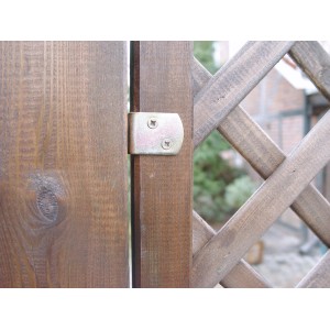 Gelb verzinkter T & J Winkelbeschlag für Zaunbau & Sichtschutz.