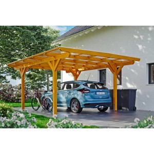 Skan Holz Carport Odenwald Eiche hell, Einzelcarport mit Auto und Fahrrad untergestellt.