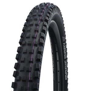 Schwarzer Schwalbe Magic Mary Fahrradreifen mit aggressivem Profil und lila Linie für DH und Enduro.