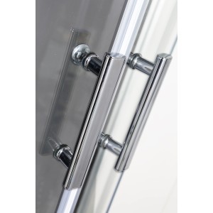 Detailaufnahme: Sanotechnik Komplettduschkabine Trend 1 mit Chromgriffen und getöntem Glas.