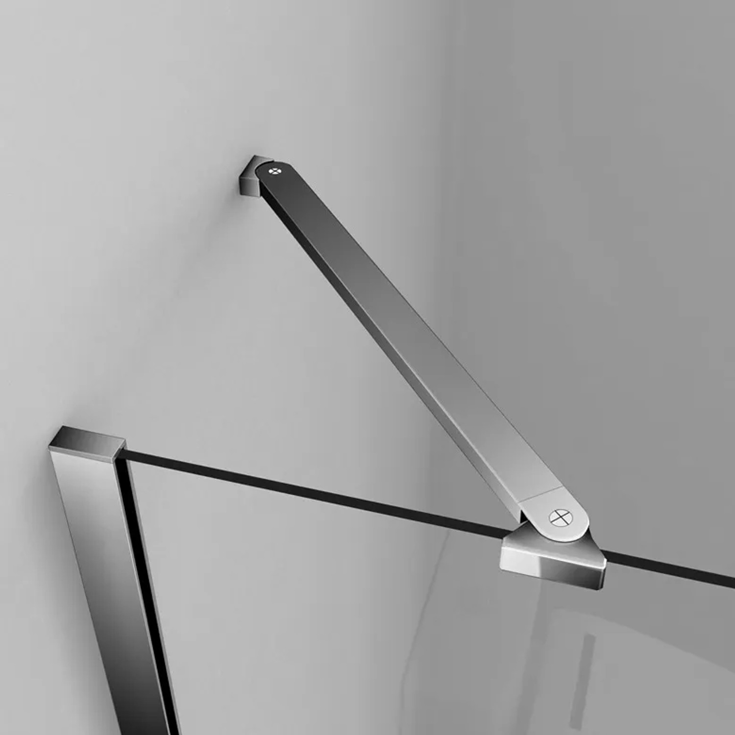 Detailaufnahme: Ecke einer Duschparadies Eckdusche mit Stabilisierungsstange und Chrom-Profil.