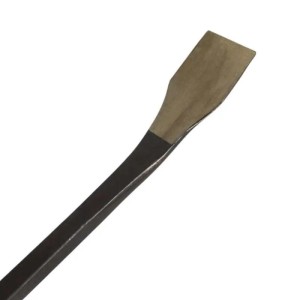 Spargelstecher mit flacher, gebogener Stahlspitze für präzise Bodenbearbeitung und Unkrautentfernung.