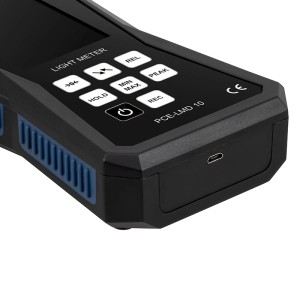 PCE Instruments Schallmessgerät MSM 4: Detailaufnahme des Arbeitsschutzmessgerät LMD 10 mit Tasten und USB-Anschluss.