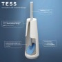 Tiger Tess WC-Bürstenhalter mit Swoop® Bürste, weiß/hellgrau. Freistehendes Badzubehör für moderne Badgestaltung.