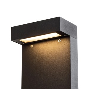 Schwarze Rendl Aussenleuchte Gardien 65 aus Aluminiumdruckguss mit warmweißem LED-Licht nach unten, IP54.