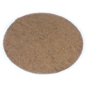 Runde, naturbelassene Kokosfaser Mulchscheibe (Ø 45 cm) zum Schutz von Pflanzen im Garten.