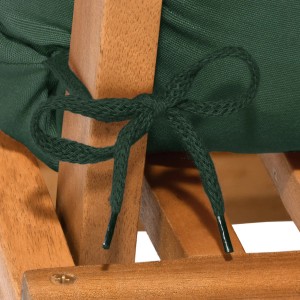 Dunkelgrüne Beautissu Hochlehner Auflage Flair HL mit Bindebändern auf Holzstuhl.