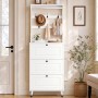 Weiße Flurgarderobe mit Schuhschrank, drei Klapptüren, Haken und Ablage. Modernes Flurmöbel Set für den Eingangsbereich.