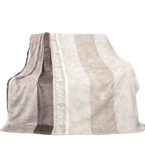 Beige Kuscheldecke (130x170) mit Ornament-Muster, Flanell Soft Touch von Bestlivings.