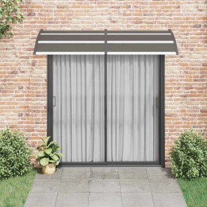 Schwarzes vidaXL Vordach 240x100 cm aus Polycarbonat über einer Tür.