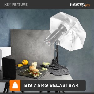 Walimex Pro WT-420 Lampenstativ mit Studioblitz und Schirm, im Einsatz für Food-Fotografie. Belastbar bis 7,5 kg.