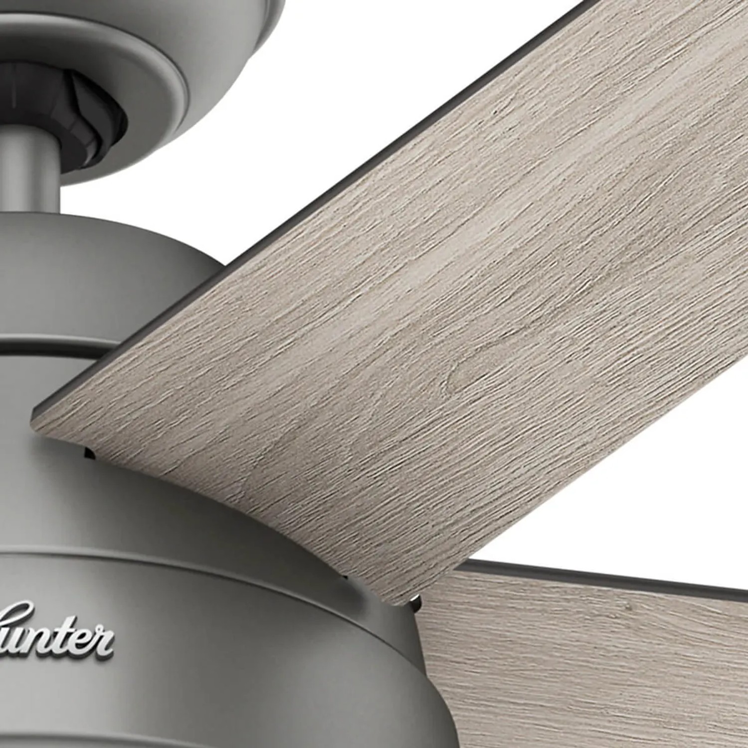 HUNTER Deckenventilator Stile Silber mit Eichenholz-Flügel und Beleuchtung.