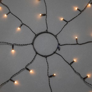 Konstsmide LED-Baummantel mit Ring, Ø 11cm, warmweiße Außen-Lichterkette mit gefrosteten Dioden.