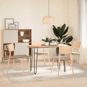 Schwarze vidaXL Haarnadelbeine (4 Stk, 72 cm) unter einem Holztisch mit Stühlen.