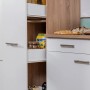 Respekta Küchenzeile KB240ESWC, 240 cm, Weiß-Eiche Glänzend mit offenem Apothekerschrank.