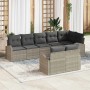Hellgraues 8-teiliges Garten-Sofa-Set aus Polyrattan mit grauen Kissen.