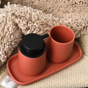 MSV Tablett Maonie Terrakotta mit Seifenspender und Becher aus Keramik.