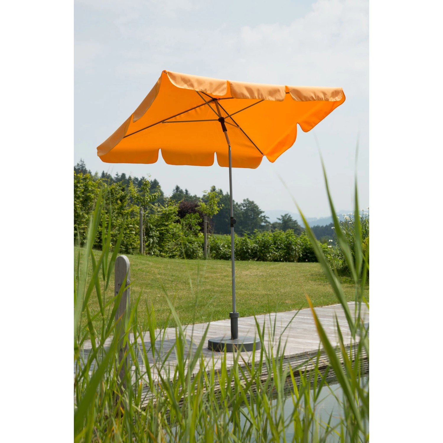Schneider Balkonschirm Locarno, 180x120 cm, Mandarine, mit Knickfunktion für Balkon oder Terrasse.