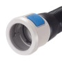 Nahaufnahme eines schwarzen, flexiblen Dräger X-plore 8000 Atemschutzschlauchs mit grauem Anschluss und blauem Knopf.