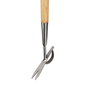 Kent & Stowe Wurzelstecher mit Langstiel (160 cm) für rückenschonendes Unkrautstechen im Garten.