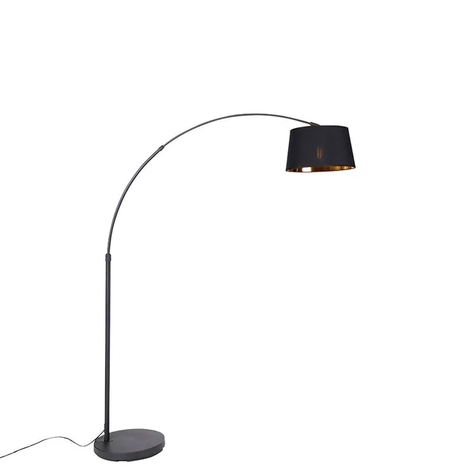 Moderne, schwarze Bogenlampe mit goldenem Lampenschirm (innen) von QAZQA, passend für Innenräume.
