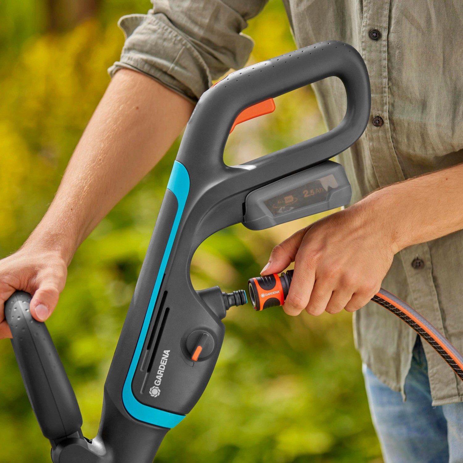Gardena AkkuMultiReiniger AquaBrush Compact 03/18V Solo